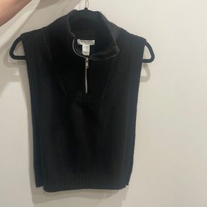 black no sleeve vest